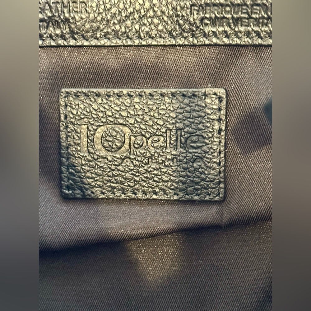IO Pelle/Black Crossbody Bag/Skull Embossed Bag/Italian Leatherπ» π - Picture 11 of 15